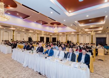 HANWHA LIFE TÀI TRỢ HỘI THẢO KINH TẾ SỐ  VÀ ĐỔI MỚI CÔNG NGHỆ TÀI CHÍNH DEFI 2025